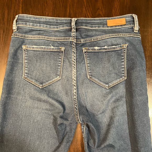 Bootlegger Skinny High Jeans - Picture 10 of 15